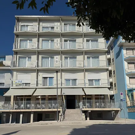 Margherita 3* سوتّومارينا