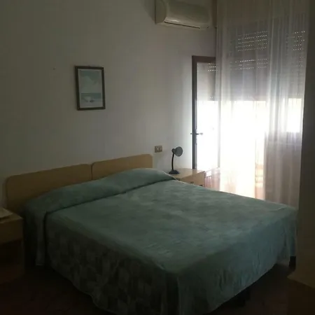 Margherita فندق سوتّومارينا